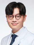 Choong-Kun Lee